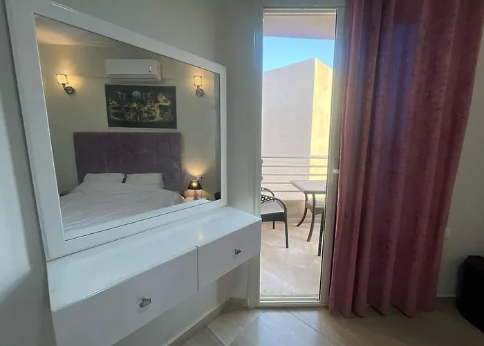 بيت ضيافة 2 Bedrooms Sea & Pool View In Princess