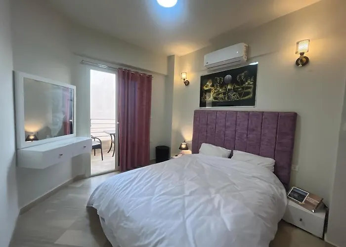 بيت ضيافة 2 Bedrooms Sea & Pool View In Princess الغردقة